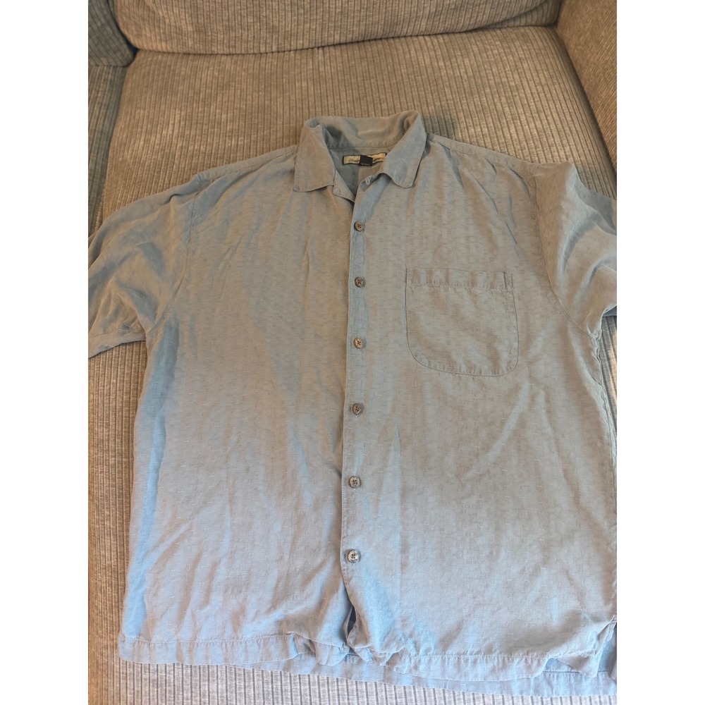 Tommy Bahama Mens Large Light Blue 100% Silk Short Sleeve Button Up Camp Shirt